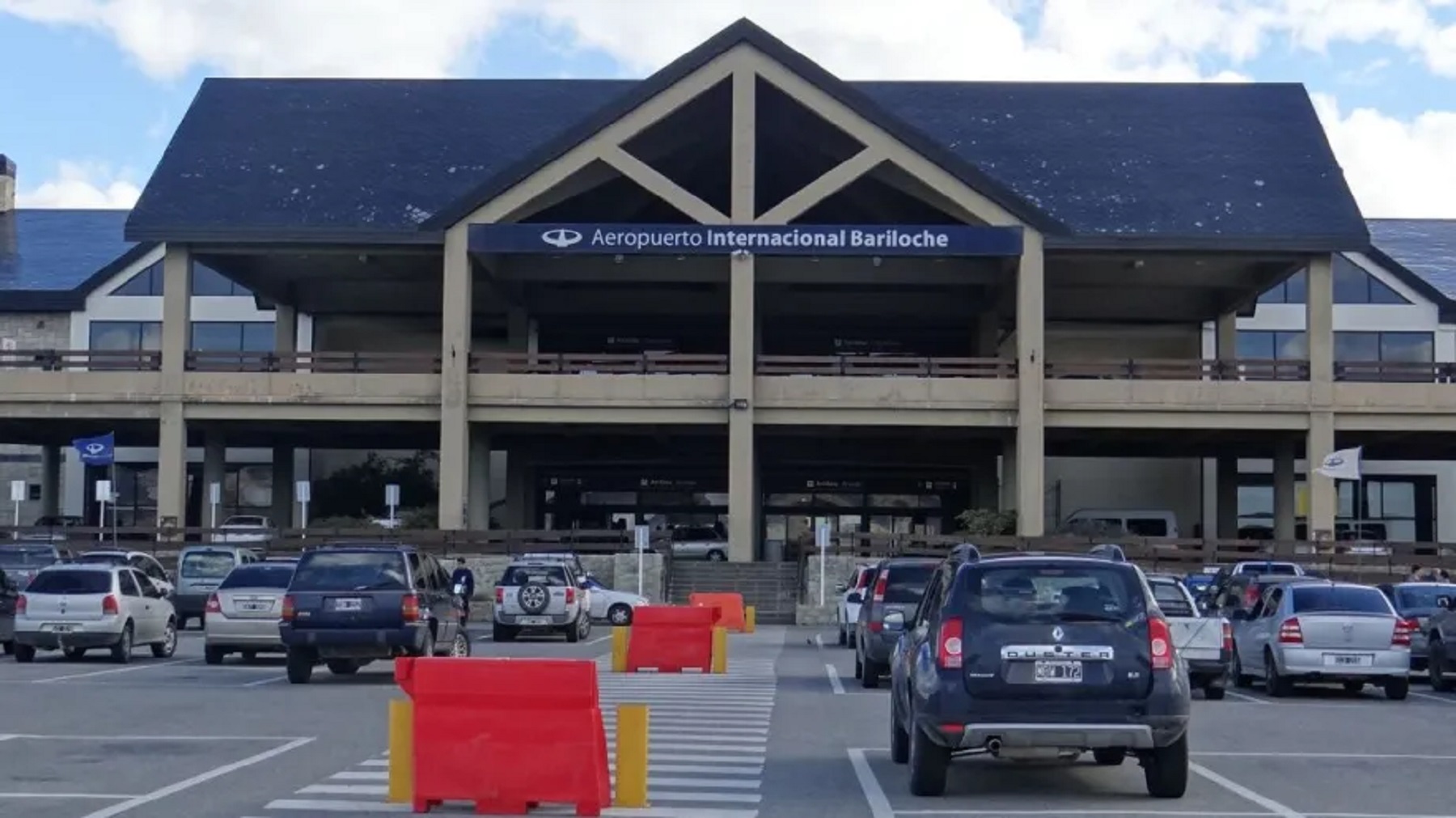 Estafa a un vuelo privado en el aeropuerto de Bariloche: hay tres imputados 