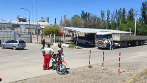 Por empresas petroleras «ocultas» entre otras declaradas, Centenario clausuró todo el predio donde estaba la juguera