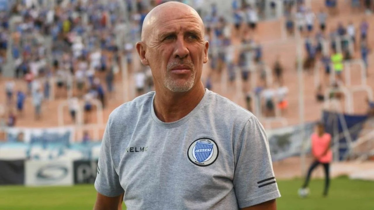 Oldrá dejó de ser entrenador de Godoy Cruz.