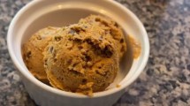 Imagen de Cómo hacer helado de dulce de leche casero con solo 2 ingredientes 