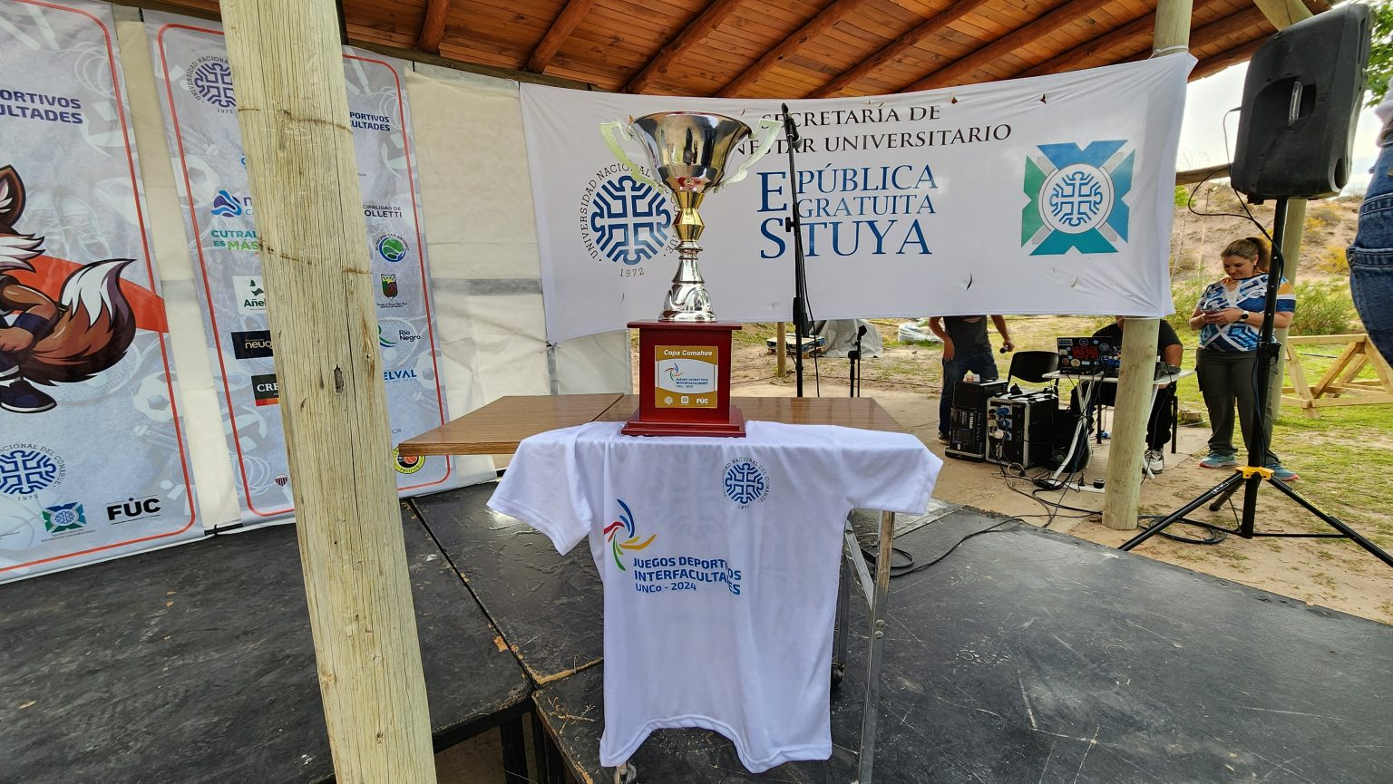 El trofeo de fútsal lleva el nombre "Juan Caliani", el homenaje al periodista asesinado en Neuquén.