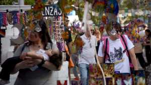 Por qué la Feria de Artesanos Internacional de Neuquén es la que tiene más visitantes: hasta 8.000 visitas diarias