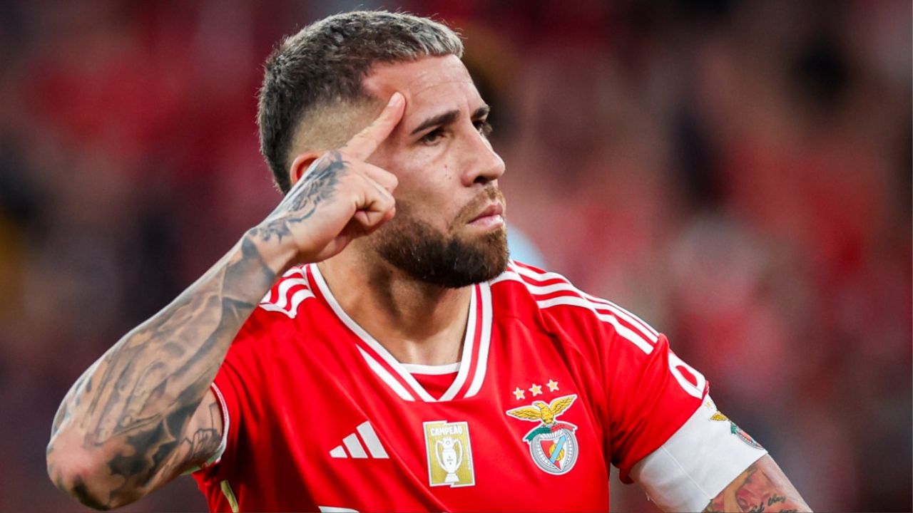 Nicolás Otamendi aseguró que está enfocado en Benfica, su actual club.