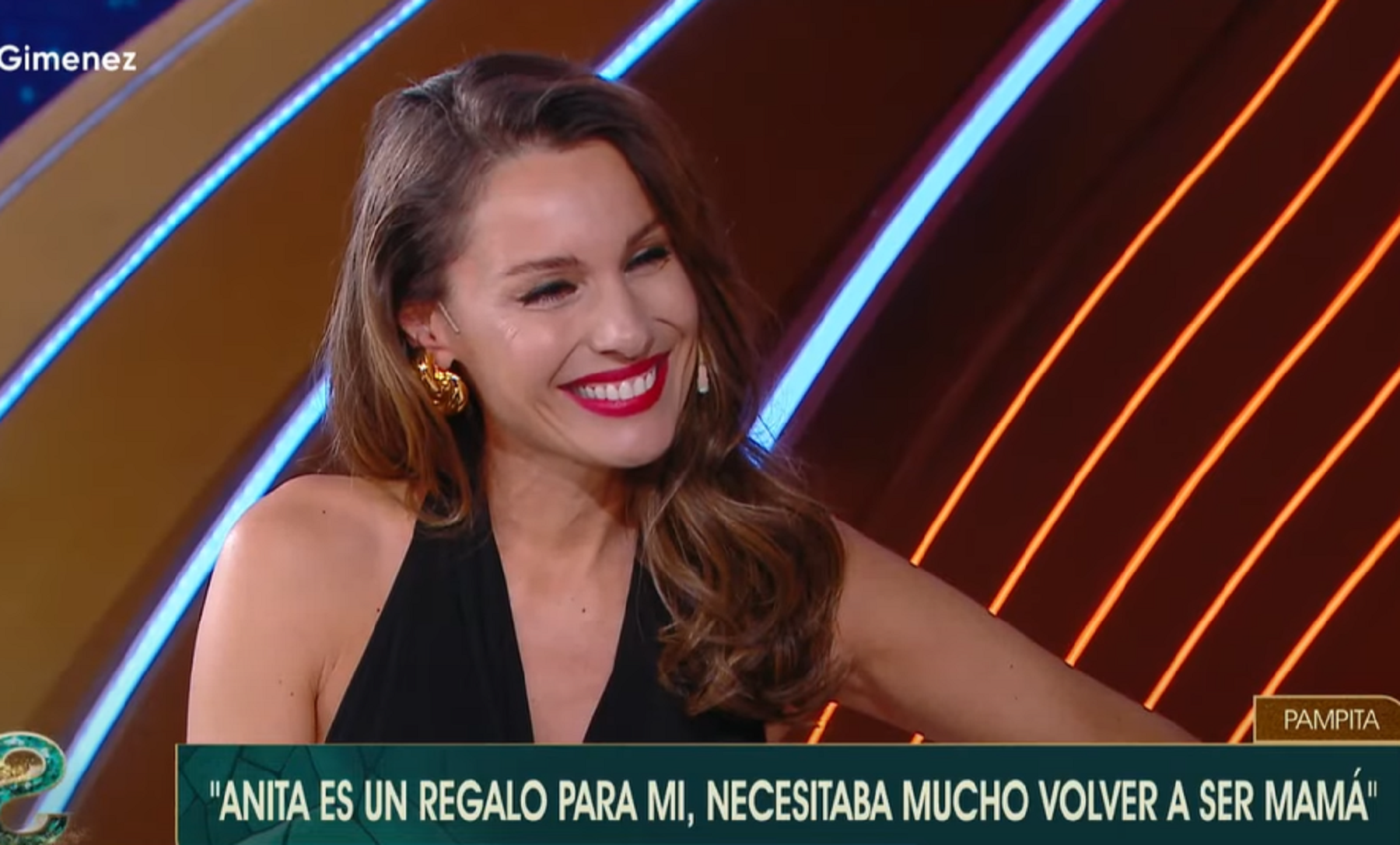 Pampita habló de todo con Susana Giménez. 