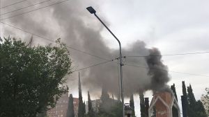 Por qué hay tanto humo en el cementerio del centro de Neuquén y hasta cuándo durará