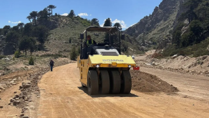 Ruta 23: trabajos entre Pino Hachado y la Cuesta del Rahue, clave para ir a Chile