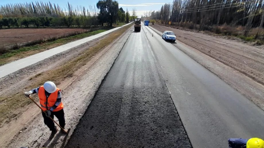 La obra de repavimentación es muy esperada en toda la región y la provincia tomó recaudos para evitar roturas prematuras. (archivo)