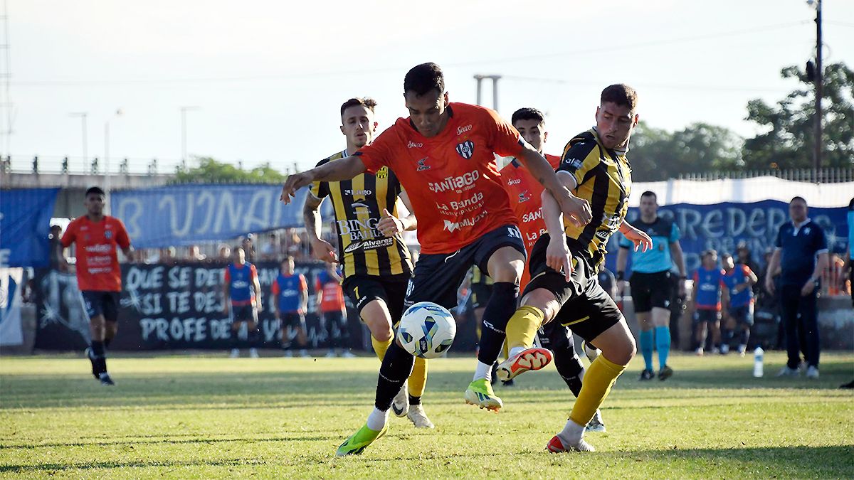 Olimpo se quedó afuera del Federal A con polémica. (Foto: Diario Panorama)