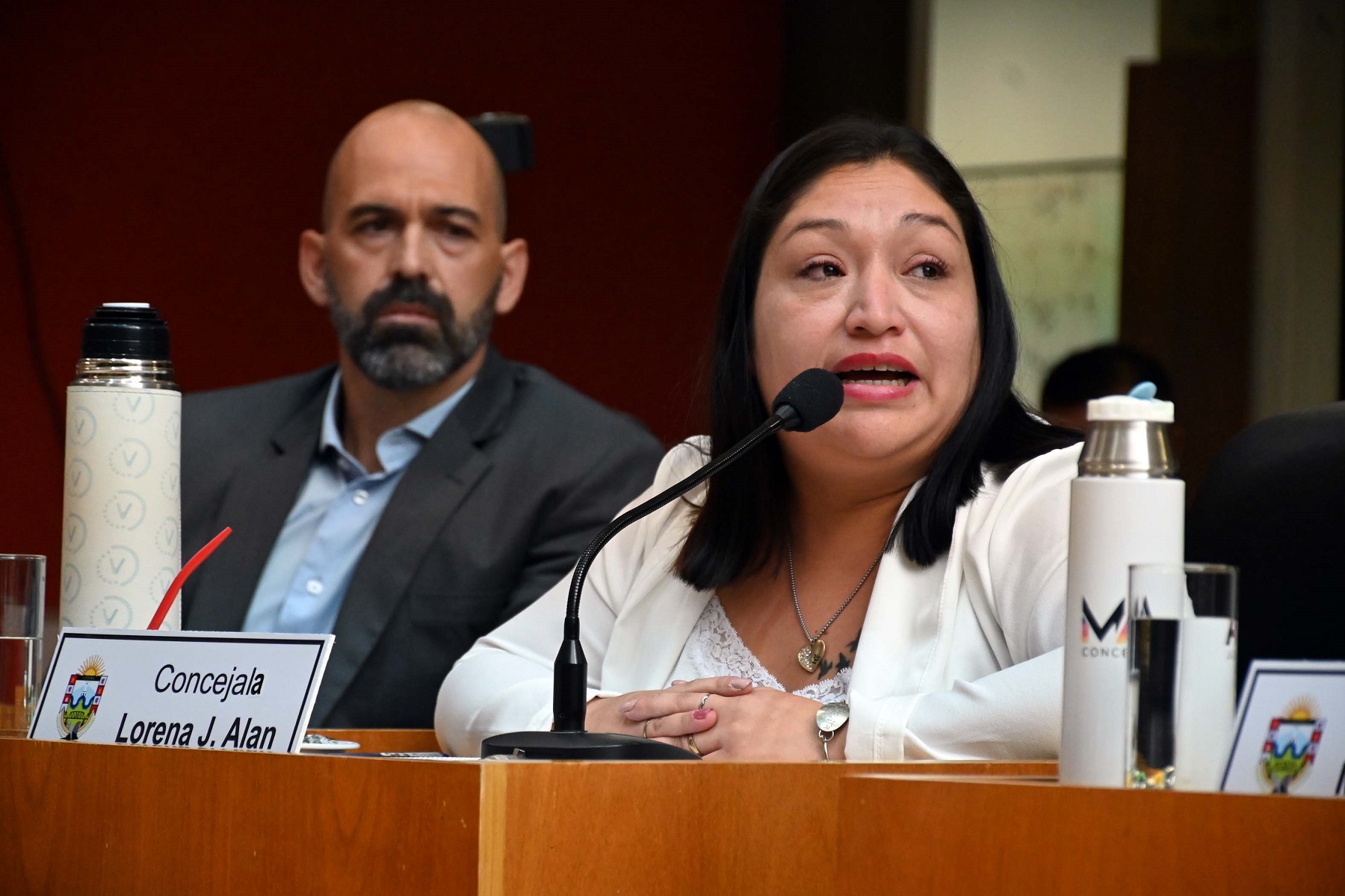 Los concejales Algañaras y Alan presentaron el pedido. Foto: Marcelo Ochoa.