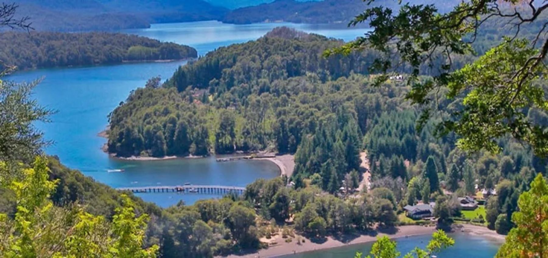 Villa La Angostura uno de los destinos donde el turismo gastó más que promedio nacional. 