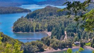 Fin de semana largo: en destinos de Neuquén el turista gastó más que el promedio nacional