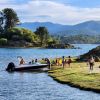 Imagen de Villa Pehuenia Moquehue: verano en las mejores playas y cómo combinarlo con un día de compras en Chile