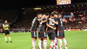 River recibe a San Lorenzo en el Monumental por la Liga Profesional: hora, TV y formaciones