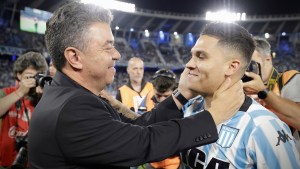 ¿Se va de Racing? El emotivo mensaje de Juanfer Quintero a Marcelo Gallardo