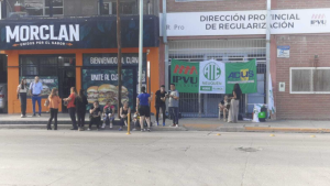 ATE levantó la protestas en Neuquén: pide que echen a Jorge Salas del Ruprovi por «no cumplir funciones»