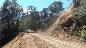 Habilitan la Ruta 62 hacia el paso Carriñe, clave para el tránsito entre Neuquén y Chile este verano 2025