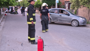 Una adolescente embarazada fue llevada al hospital tras un choque en Centenario