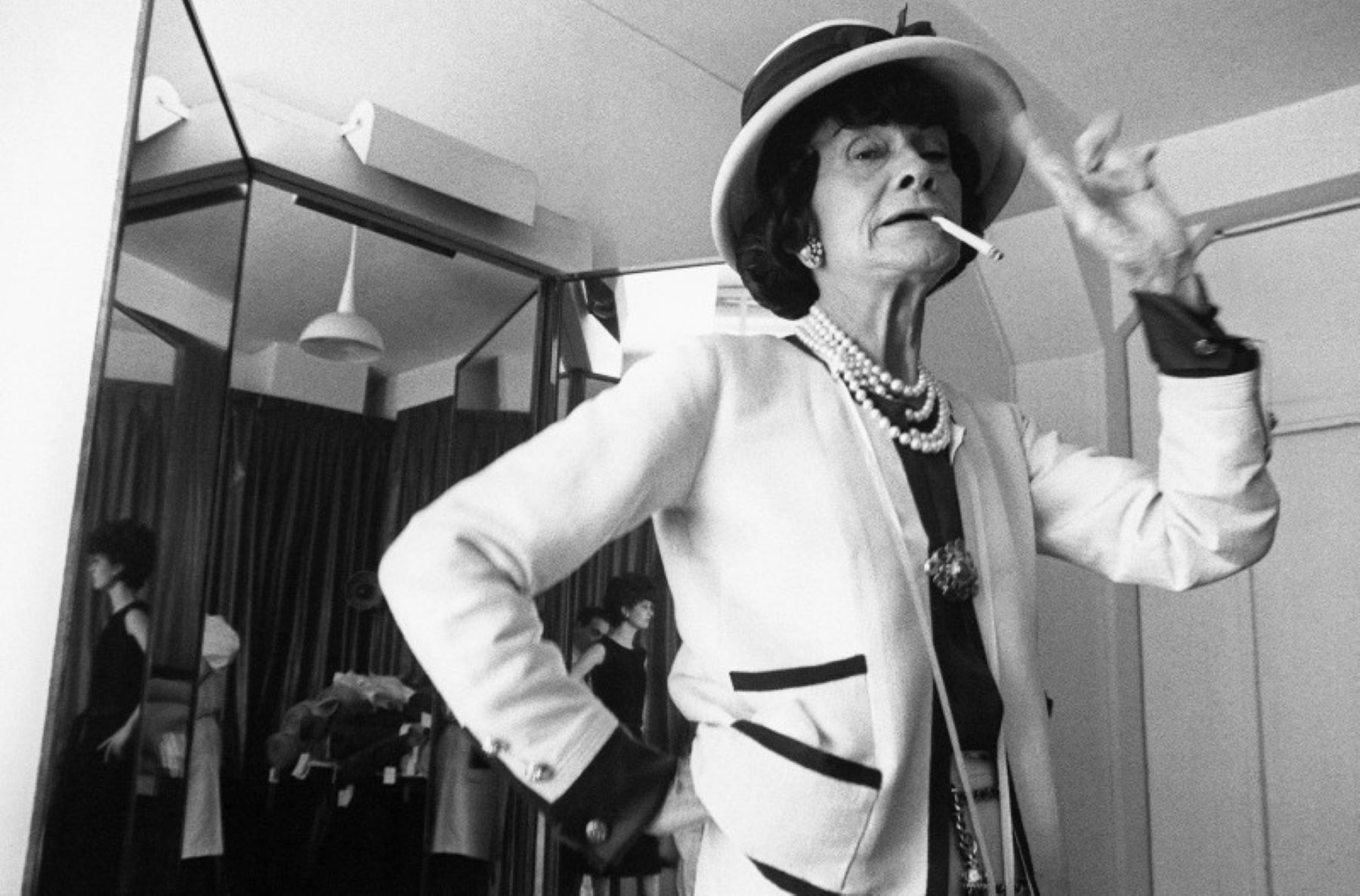 Coco Chanel: Unbuttoned, documental de Hannah Berryman. 