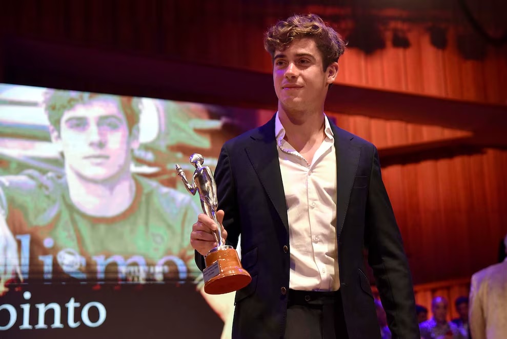 Franco Colapinto con el Olimpia de Plata, también ganó el de Oro. El argentino por ahora está afuera de la Fórmula 1. 