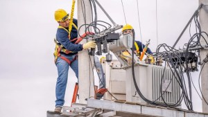 Corte de luz en el centro de Roca: repararon la falla y se restableció el servicio