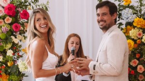 ¡De blanco! Los looks de Stephanie Demner y Guido Pella para su casamiento 