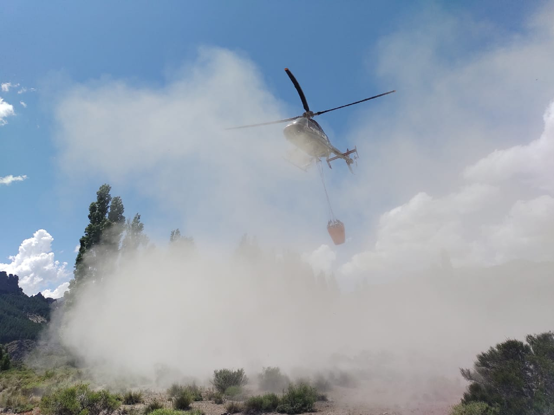 La tormenta ocasionó incendios forestales en el parque Lanín. (Gentileza Jefe de Cuadrilla Sergio Cifuentes).