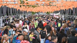 Mapa y transporte: cómo llegar a la feria más grande de Neuquén en su edición Navidad