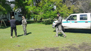 Por no dejarlos entrar con mascotas, turistas agredieron a las autoridades del Parque Nacional Lanín