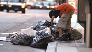 Pobreza extrema e indigencia en las infancias: el 65,5% de los niños son pobres en Argentina, según la UCA