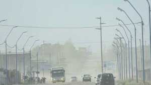 Por el viento y la lluvia, lanzan otra alerta para Neuquén y Río Negro este jueves: zonas afectadas