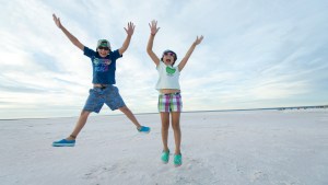 La guía para conocer las salinas más grandes de la Argentina, a 60 km de Las Grutas