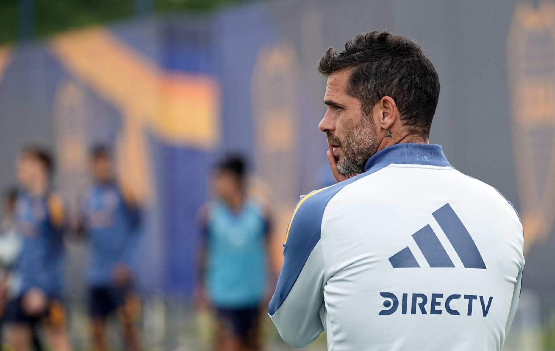 Fernando Gago ya tendría definidos los nombres que no seguirán en Boca. Foto: @BocaJrsOficial.