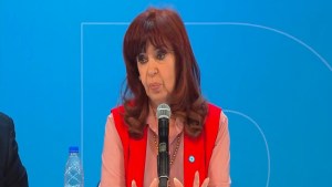 Cristina Kirchner asumió como jefa del PJ con críticas a Javier Milei y la ausencia de Kicillof