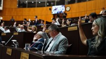 Imagen de En vivo, el debate por la destitución de Gloria Ruiz en la Legislatura: seguí el minuto a minuto