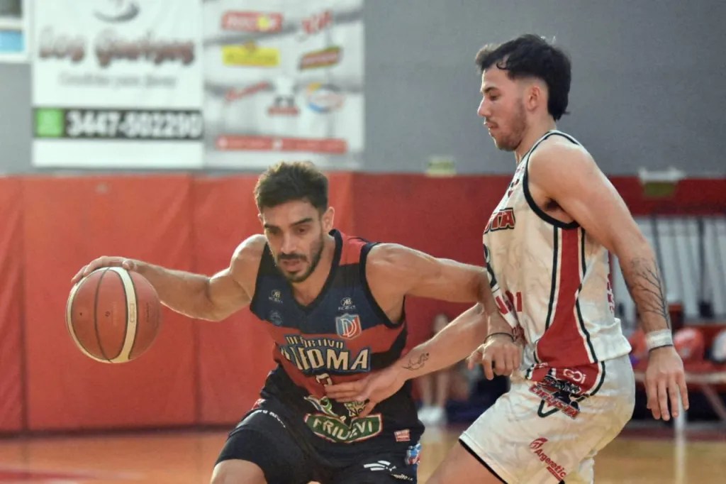 En el debut, el Depo ante Ciclista Juninense. (Foto: Gentileza)