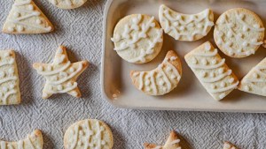 Cómo hacer unas deliciosas galletas sin gluten para decorar con motivos navideños