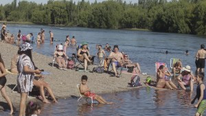 Alerta por calor extremo en Neuquén y Río Negro este miércoles: incluye Bariloche, todas las zonas afectadas