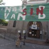 Imagen de Cena de Navidad para las personas sin techo frente a la Catedral de Neuquén