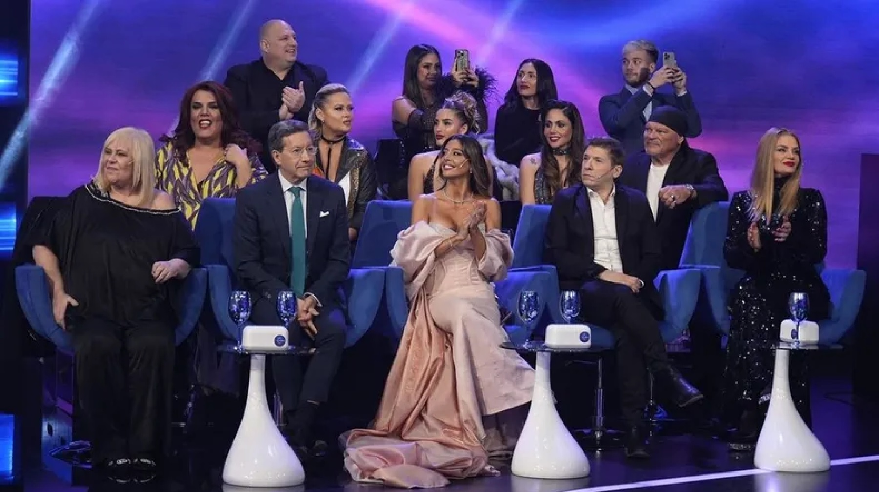 Los y las panelistas de Gran Hermano.