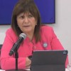 Imagen de La insólita canción que tocó la Orquesta Policial de Chubut para Patricia Bullrich: “Quién se ha tomado todo el vino” 