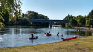 Así es el balneario de Pomona que enamoró a La Renga y atrae a todos los que pasan por allí