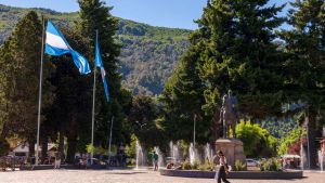 San Martín de los Andes con serios problemas de agua por el riego y las piscinas