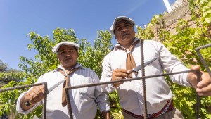 Patagones: los hermanos Sosa, maestros asadores, compartirán su arte el próximo domingo, en el Malecón