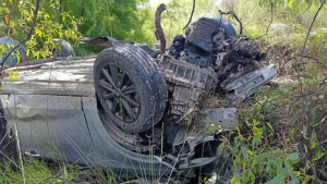 Viajaba de Roca a Viedma, se quedó dormido y sufrió un impactante vuelco en la Ruta 3