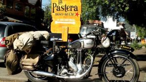 «La Poderosa», la moto del Che vuelve al museo que recuerda su paso por San Martín de los Andes