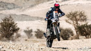 Santiago Rostan avanzó en la general del Dakar y Luciano Benavides ganó la etapa tras asistir a un rival