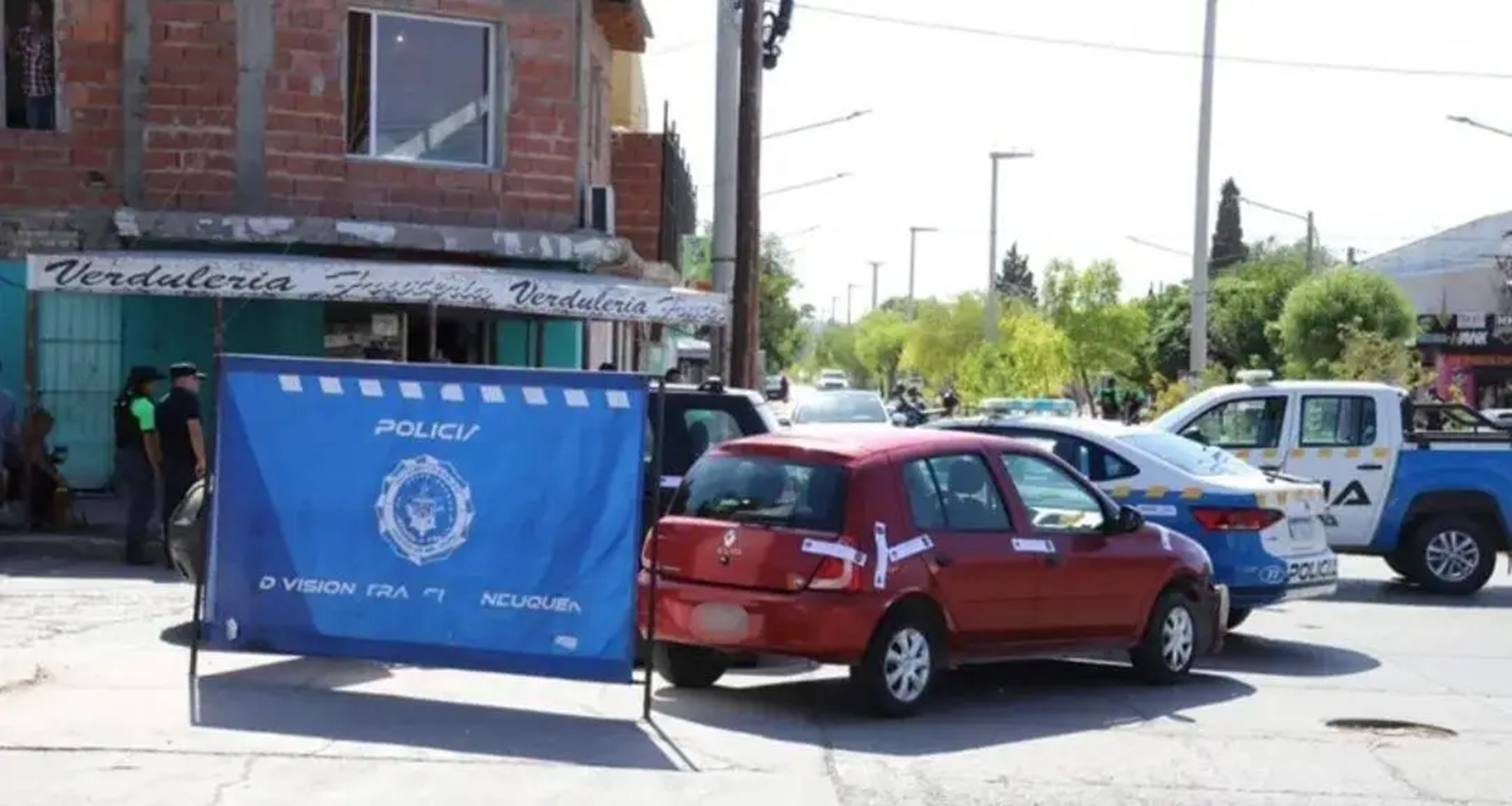 Murió tras chocar con una camioneta en el oeste de Neuquén: se descompensó y perdió el control.