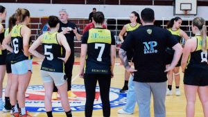 Escándalo en la Liga Femenina: jugadoras de básquet fueron grabadas al bañarse y una denunciante es de Neuquén