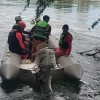 Imagen de Nueve días sin Yéssica: suman bomberos de La Pampa a la búsqueda de la niña arrastrada por el Limay