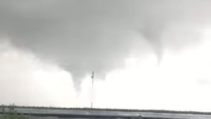 Video | Temporal en Buenos Aires: un tornado en Mar Chiquita sorprendió a todos